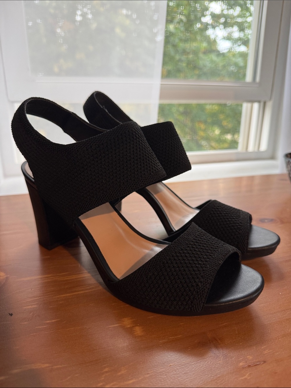 Black sandal heels